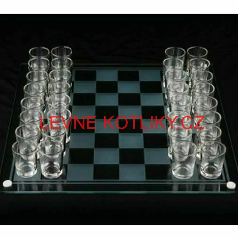 Šachová hra se štamperlíky